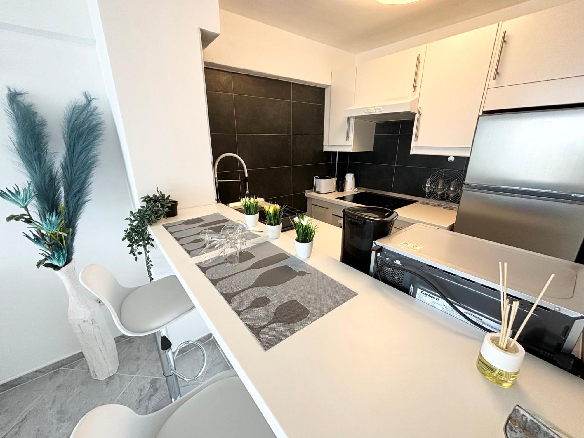 Luxury Ocean View Apartment 6Th Floor Los Cristianos  Luaran gambar
