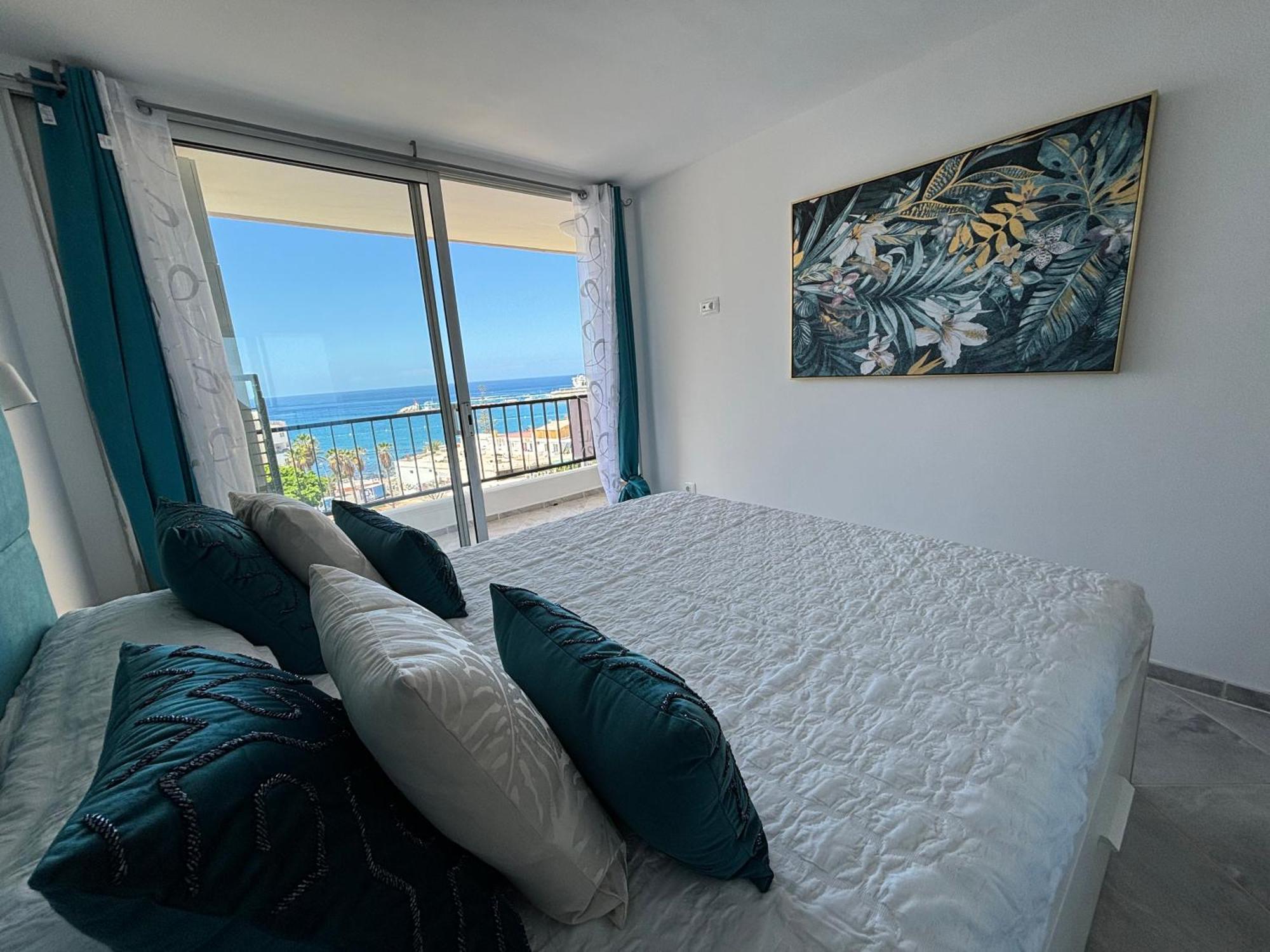 Luxury Ocean View Apartment 6Th Floor Los Cristianos  Luaran gambar